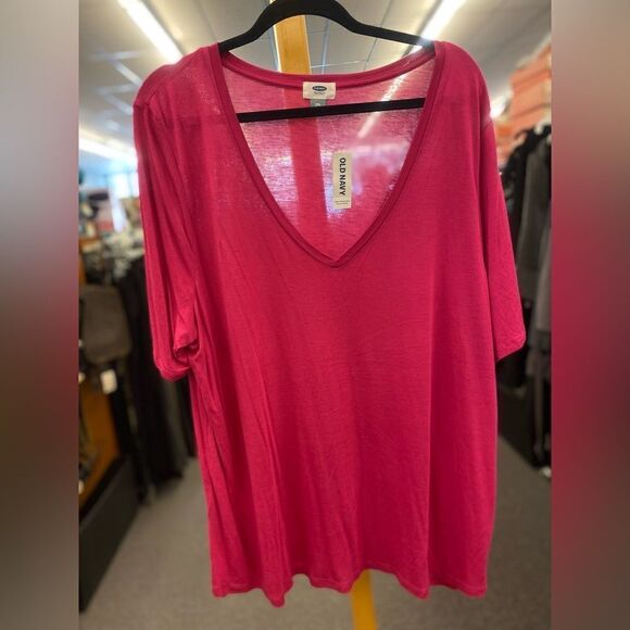 New Old Navy Ladies 2X Pink =V Neck Tee - Picture 1 of 3